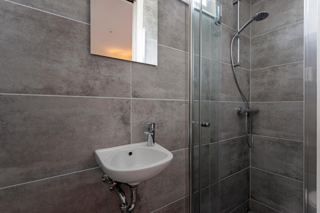 Studio Baarn With Patio, Airco, Pantry, Bedroom, Bathroom, Privacy - Amsterdam, Utrecht Kültér fotó